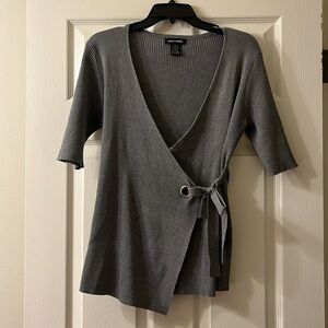 Size Large Select Trend grey top